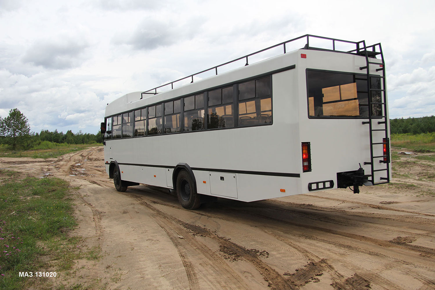 МАЗ разработает специальный африканский автобус для плохих дорог